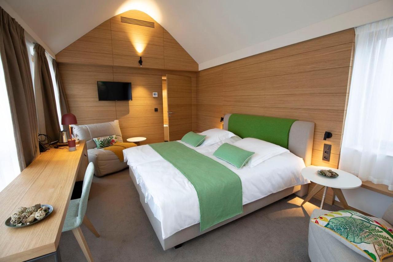 B-Lodge Boutique Hotel Louvain-la-Neuve Exteriér fotografie